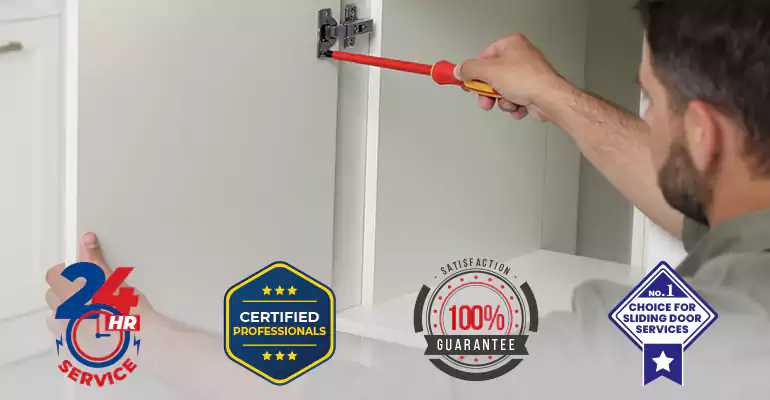Mobile Home Door Hinge Replacement in Deerfield Beach