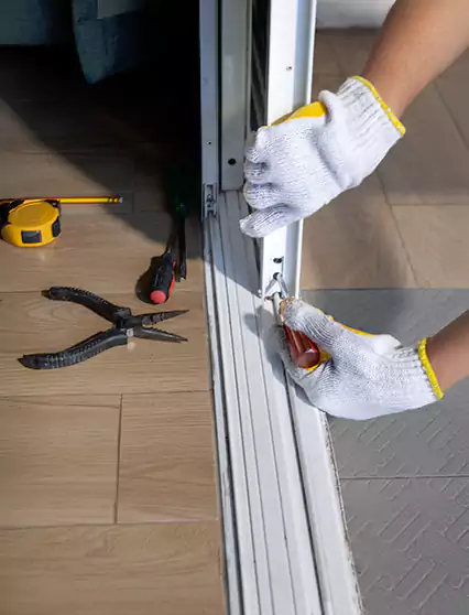 Professional Sliding Door Rollers Repair Services in Deerfield Beach, FL